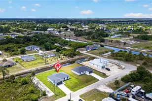 704 Carbon St E, Lehigh Acres, FL 33974 - Photo 25