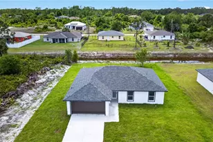 704 Carbon St E, Lehigh Acres, FL 33974 - Photo 21