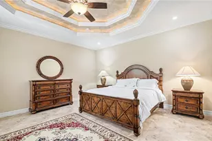 672 Fairway Terrace, Naples, FL 34103 - Photo 9