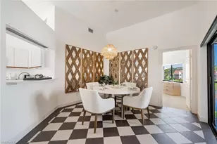 577 Beachwalk Cir, Naples, FL 34108 - Photo 9