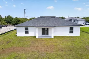 702 Carbon St E, Lehigh Acres, FL 33974 - Photo 31