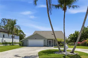 27099 Holly Ln, Bonita Springs, FL 34135 - Photo 5