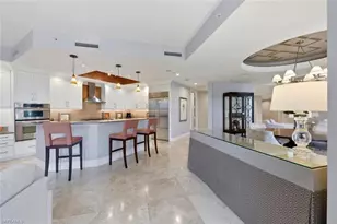 4501 Gulf Shore Blvd N, Naples, FL 34103 - Photo 17