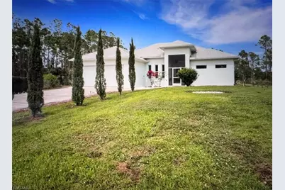 2575 31st Ave NE, Naples, FL 34120 - Photo 3