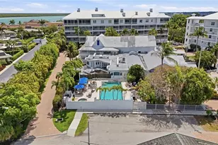 140 Palm St, Marco Island, FL 34145 - Photo 45
