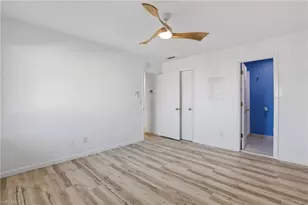 4607 Bayshore Dr, Naples, FL 34112 - Photo 23