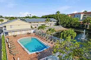 4607 Bayshore Dr, Naples, FL 34112 - Photo 37