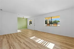 4607 Bayshore Dr, Naples, FL 34112 - Photo 11