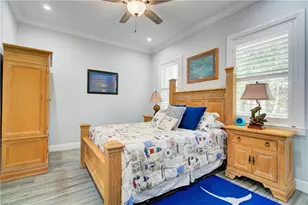 510 10th Ave NW, Naples, FL 34120 - Photo 19