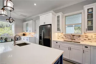 510 10th Ave NW, Naples, FL 34120 - Photo 11
