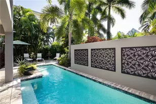 985 8th Ave S, Naples, FL 34102 - Photo 23