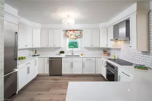 985 8th Ave S, Naples, FL 34102 - Photo 7