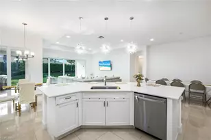 28604 Moraga Ln, Bonita Springs, FL 34135 - Photo 9