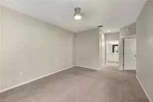 7005 Pinnacle Ln, Naples, FL 34110 - Photo 19