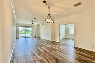 1823 Alameda Dr, Naples, FL 34120 - Photo 9