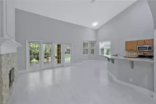 8413 Hollow Brook Cir, Naples, FL 34119 - Photo 7