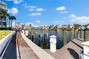 255 Park Shore Dr, Naples, FL 34103 - Photo 5