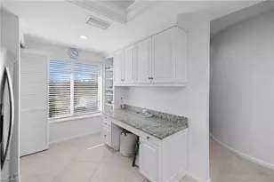 255 Park Shore Dr, Naples, FL 34103 - Photo 19