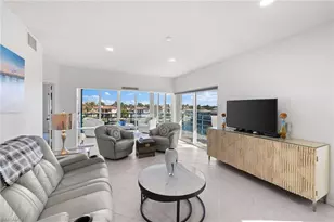 255 Park Shore Dr, Naples, FL 34103 - Photo 27