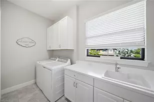 9658 Montelanico Loop, Naples, FL 34119 - Photo 23
