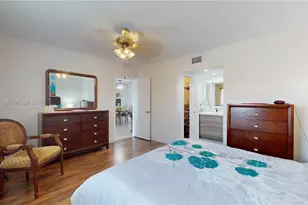 7877 Golf Cir Dr, Margate, FL 33063 - Photo 31