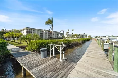 307 Goodlette-Frank Rd S #B202, Naples, FL 34102 - Photo 11