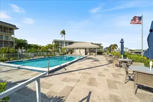 307 Goodlette-Frank Rd S, Naples, FL 34102 - Photo 9