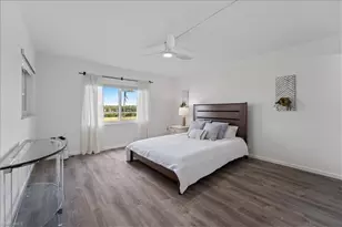 307 Goodlette-Frank Rd S, Naples, FL 34102 - Photo 23