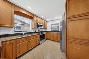 5270 Treetops Dr, Naples, FL 34113 - Photo 5