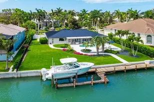 337 Mooring Line Dr, Naples, FL 34102 - Photo 47