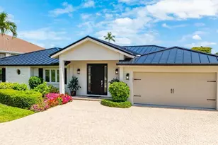 337 Mooring Line Dr, Naples, FL 34102 - Photo 17
