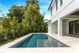 1079 Diana Ave, Naples, FL 34103 - Photo 25