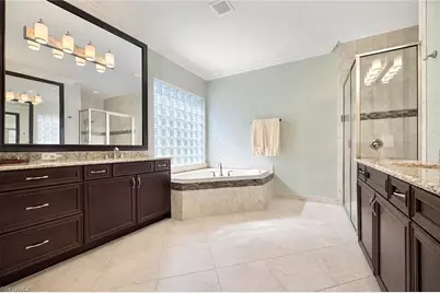 2915 Cinnamon Bay Cir, Naples, FL 34119 - Photo 19