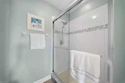 565 Windsor Sq #202, Naples, FL 34104 - Photo 19