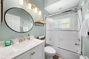 565 Windsor Sq, Naples, FL 34104 - Photo 13