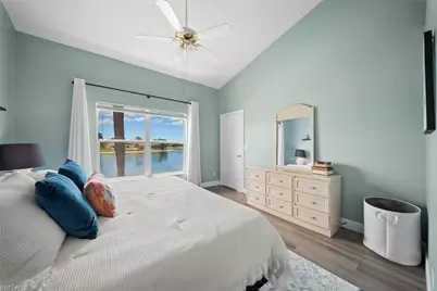 565 Windsor Sq #202, Naples, FL 34104 - Photo 17
