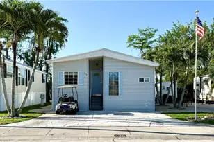 435 Cheetah Dr, Naples, FL 34114 - Photo 3