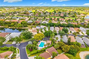 14855 Sterling Oaks Dr, Naples, FL 34110 - Photo 3