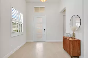 9288 Cayman Dr, Naples, FL 34114 - Photo 9