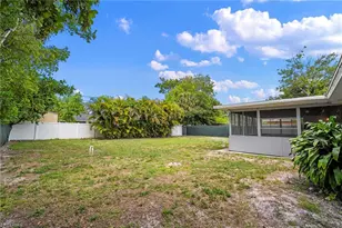 4941 17th Pl SW, Naples, FL 34116 - Photo 19