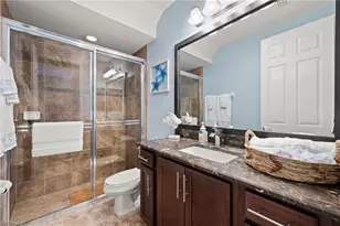3995 Bering Ct, Naples, FL 34119 - Photo 33