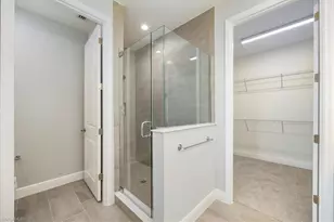 2633 Seychelles Cir, Naples, FL 34112 - Photo 17
