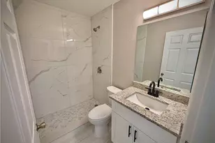 241 8th St SE, Naples, FL 34117 - Photo 27