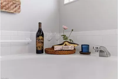 9801 Las Casas Dr, Fort Myers, FL 33919 - Photo 21