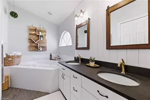 9801 Las Casas Dr, Fort Myers, FL 33919 - Photo 17