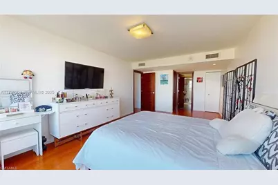 600 N Three Slands Blvd #803, Hallandale Beach, FL 33009 - Photo 17