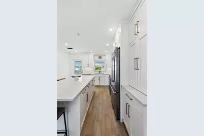 618 Broad Ave S #J618, Naples, FL 34102 - Photo 5