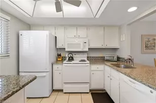 1024 Manatee Rd, Naples, FL 34114 - Photo 9