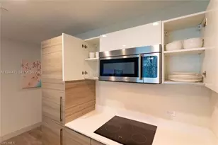 777 N Ocean Dr, Hollywood, FL 33019 - Photo 13