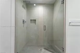 777 N Ocean Dr, Hollywood, FL 33019 - Photo 21